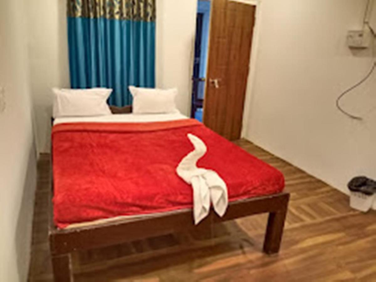 Hotel Paradise Inn Nagaon  Екстер'єр фото